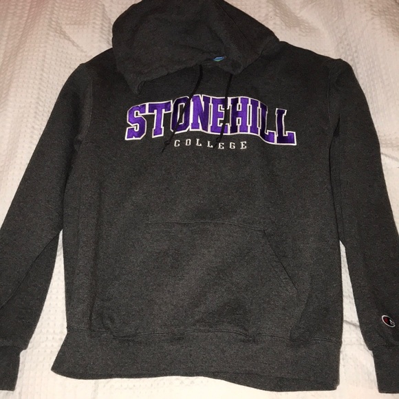 stonehill college sweatshirt